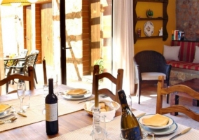  Dining room seen from the hall 