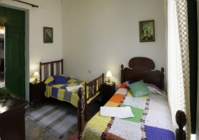  Double bedroom with double bed 