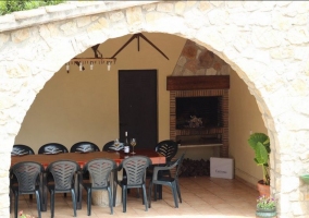  Porch with fireplace 