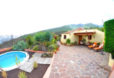 2 Holiday Cottages Country Houses In Igueste De Candelaria Holidaycottagestorent Net