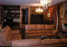  Living room and dining room with fireplace 