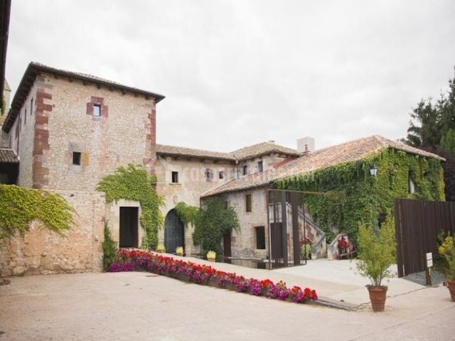 El Convento De Mave Santa Maria De Mave Palencia