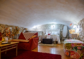  Attic with double bed 