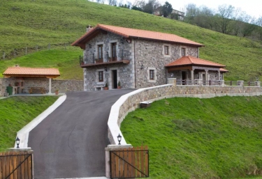 Casa Rural Molleo Selaya Cantabria