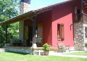  Porch and gardens 