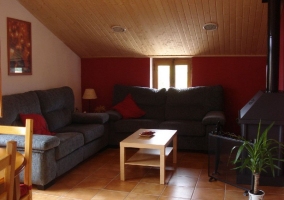  Dining room with table next to the windows 