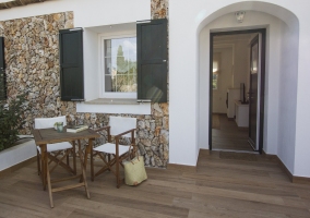  Dining room in the kitchen of the house 