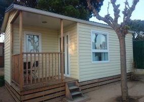  Mobile Home wide exterior 