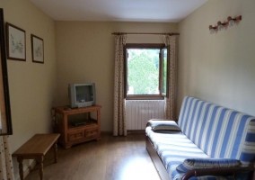Apartment 4 adults