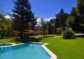  Pool with garden area 