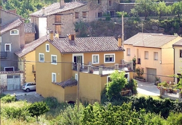 2 Holiday Cottages Country Houses In Cabra De Mora Holidaycottagestorent Net