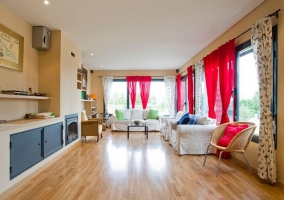  Living room with fireplace and sound system 