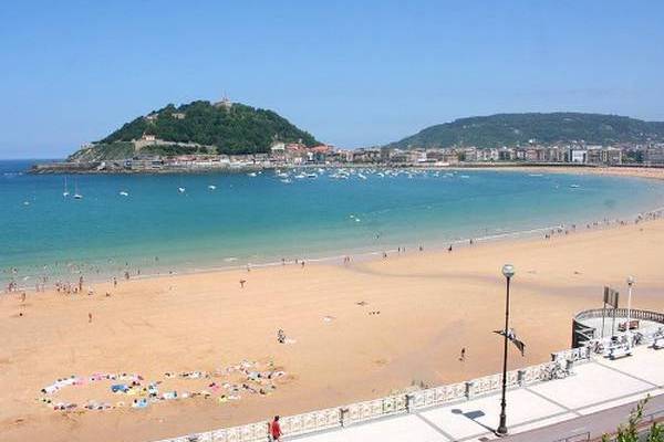 WHICH ARE THE BEST BEACHES